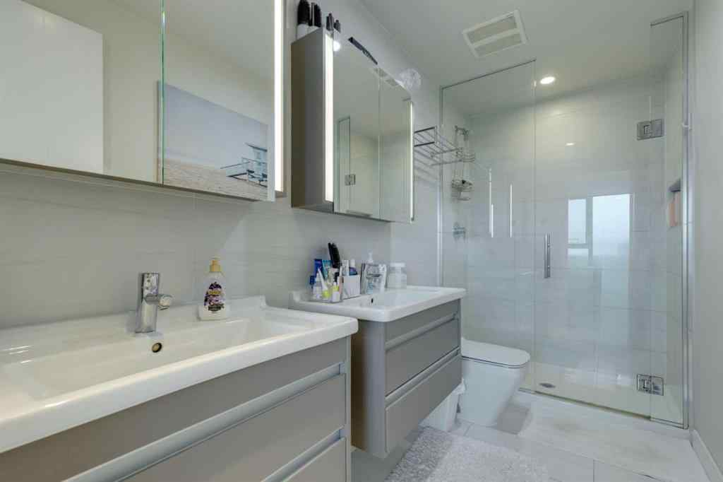 MLS® A2262135 - Unit #2406 930 16 Avenue SW in Beltline Calgary, Residential