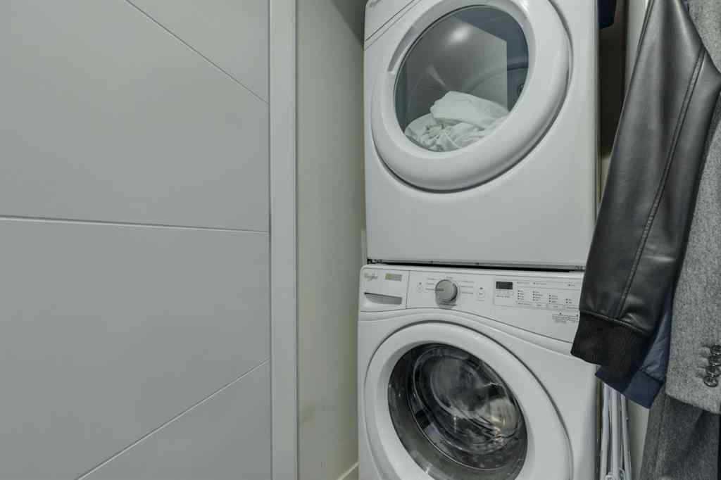 MLS® A2262135 - Unit #2406 930 16 Avenue SW in Beltline Calgary, Residential