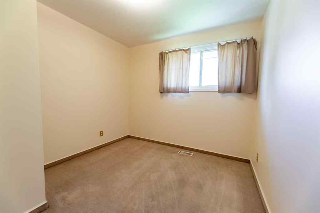 MLS® A2262140 - 117 Dorin Drive  in Hardisty Hinton, Residential