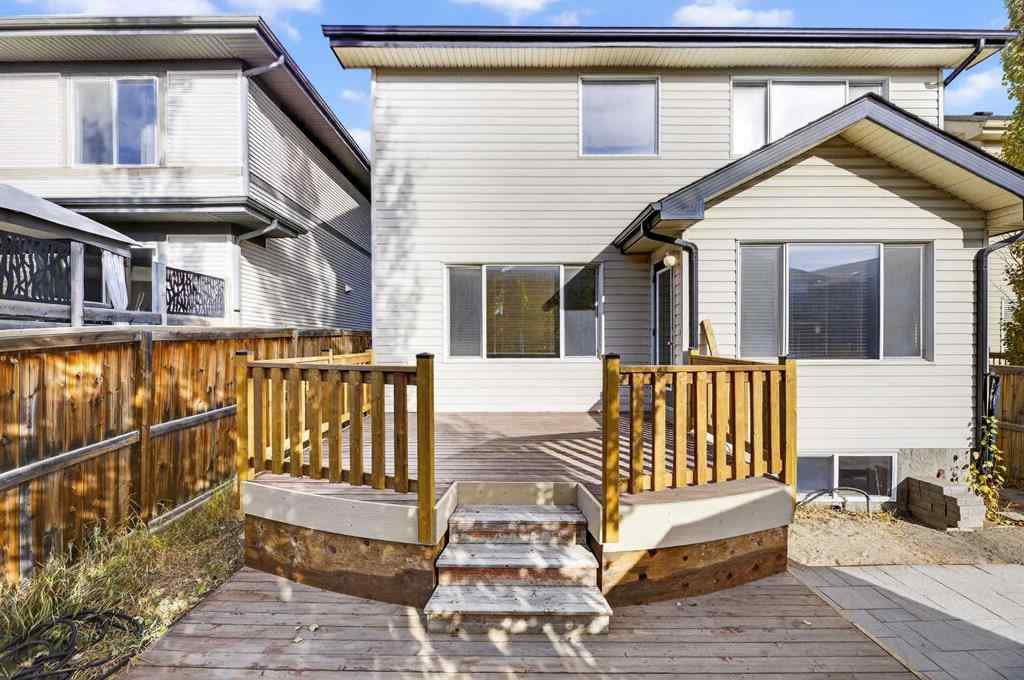 MLS® A2262141 - 332 Sagewood Landing SW in Sagewood Airdrie, Residential