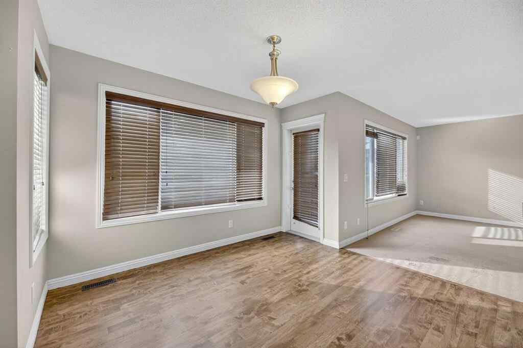MLS® A2262141 - 332 Sagewood Landing SW in Sagewood Airdrie, Residential