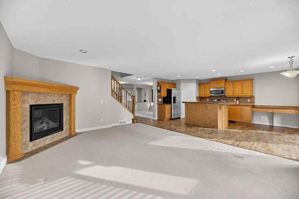 MLS® A2262141 - 332 Sagewood Landing SW in Sagewood Airdrie, Residential