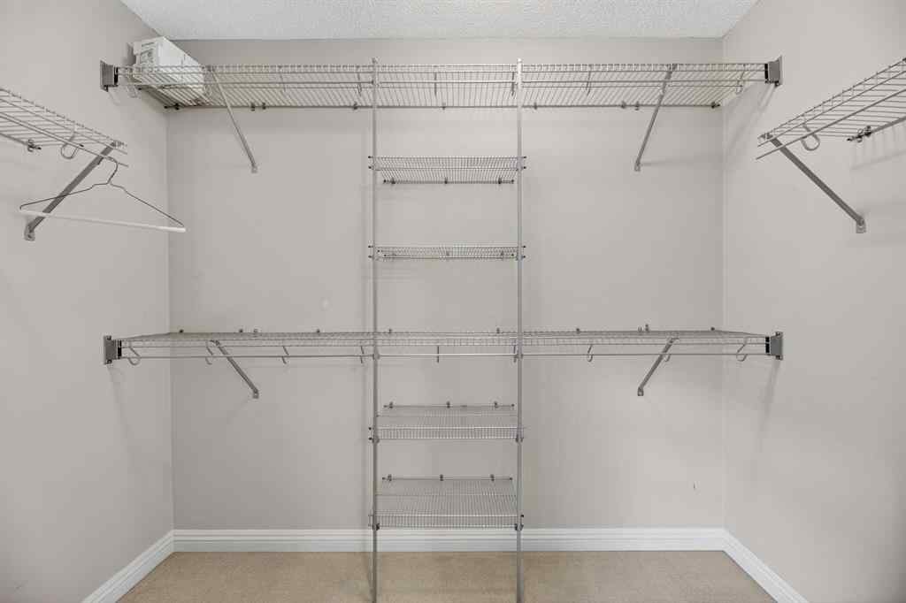 MLS® A2262141 - 332 Sagewood Landing SW in Sagewood Airdrie, Residential