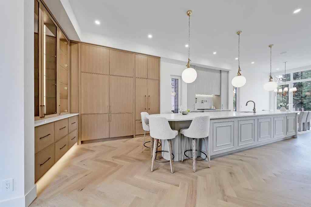 MLS® A2262144 - 2322 54 Avenue SW in North Glenmore Park Calgary, Residential