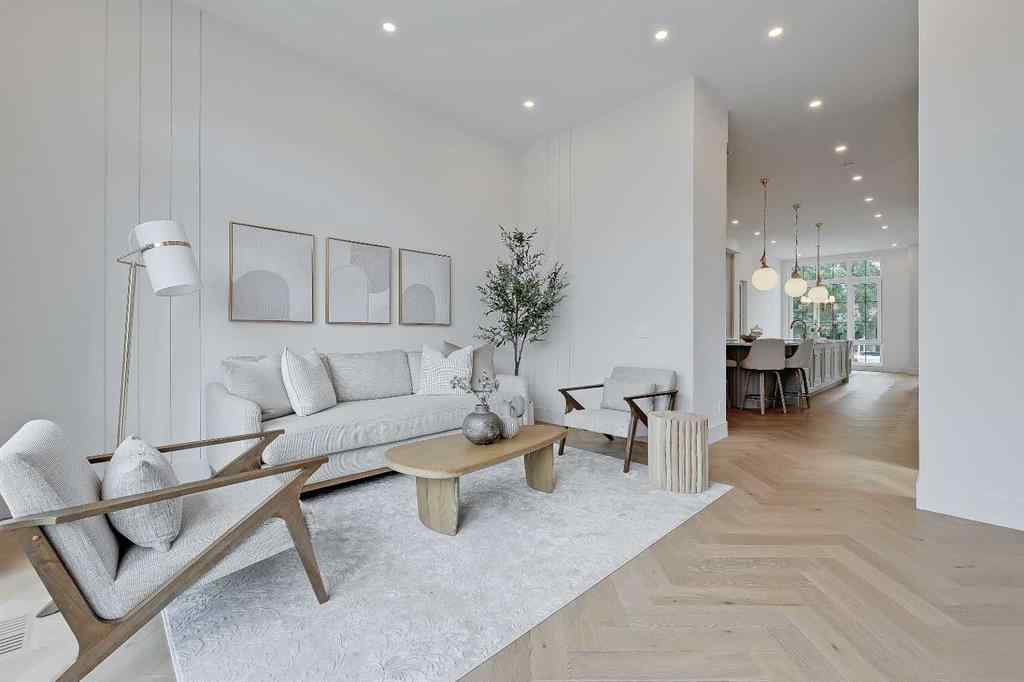 MLS® A2262144 - 2322 54 Avenue SW in North Glenmore Park Calgary, Residential