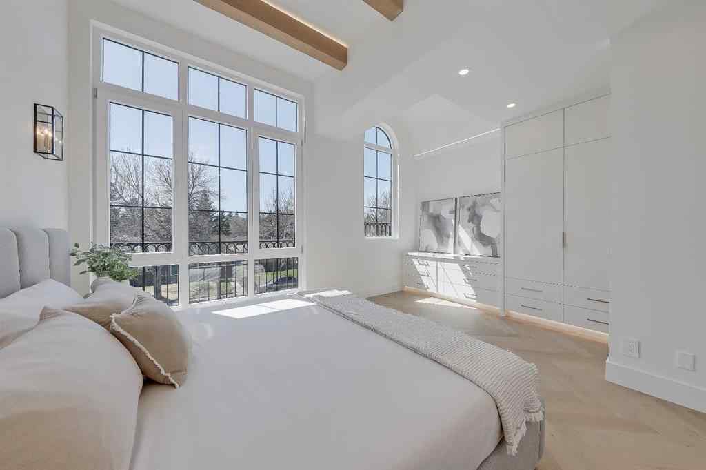 MLS® A2262144 - 2322 54 Avenue SW in North Glenmore Park Calgary, Residential