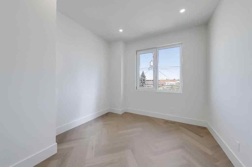 MLS® A2262144 - 2322 54 Avenue SW in North Glenmore Park Calgary, Residential