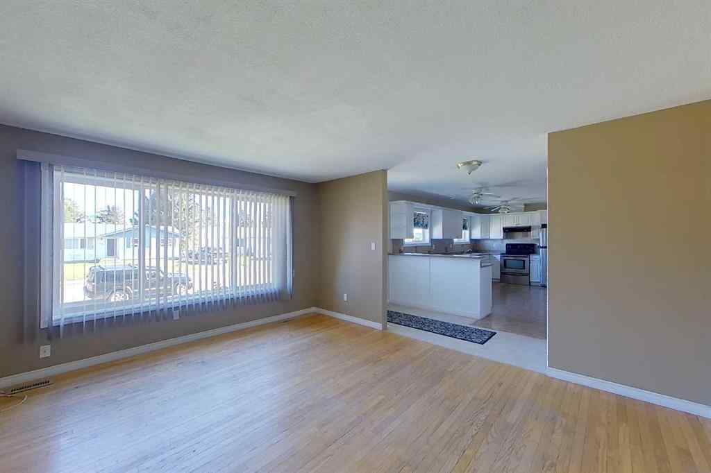 MLS® A2262147 - 412 6 Street NE in NONE Slave Lake, Residential