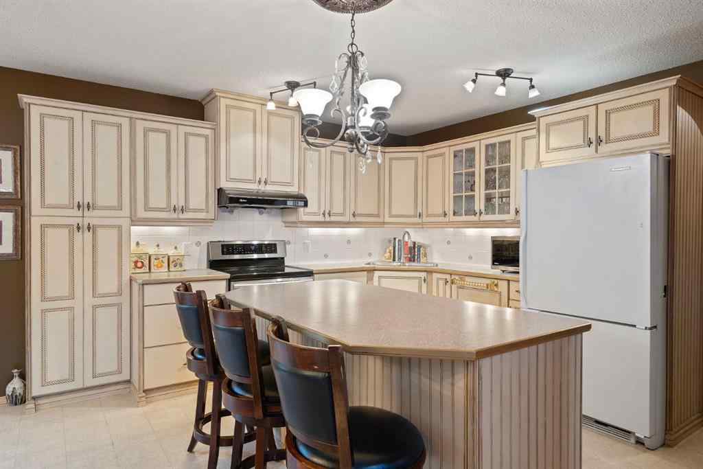 MLS® A2262150 - 146114 288 Street W in NONE Priddis, Residential