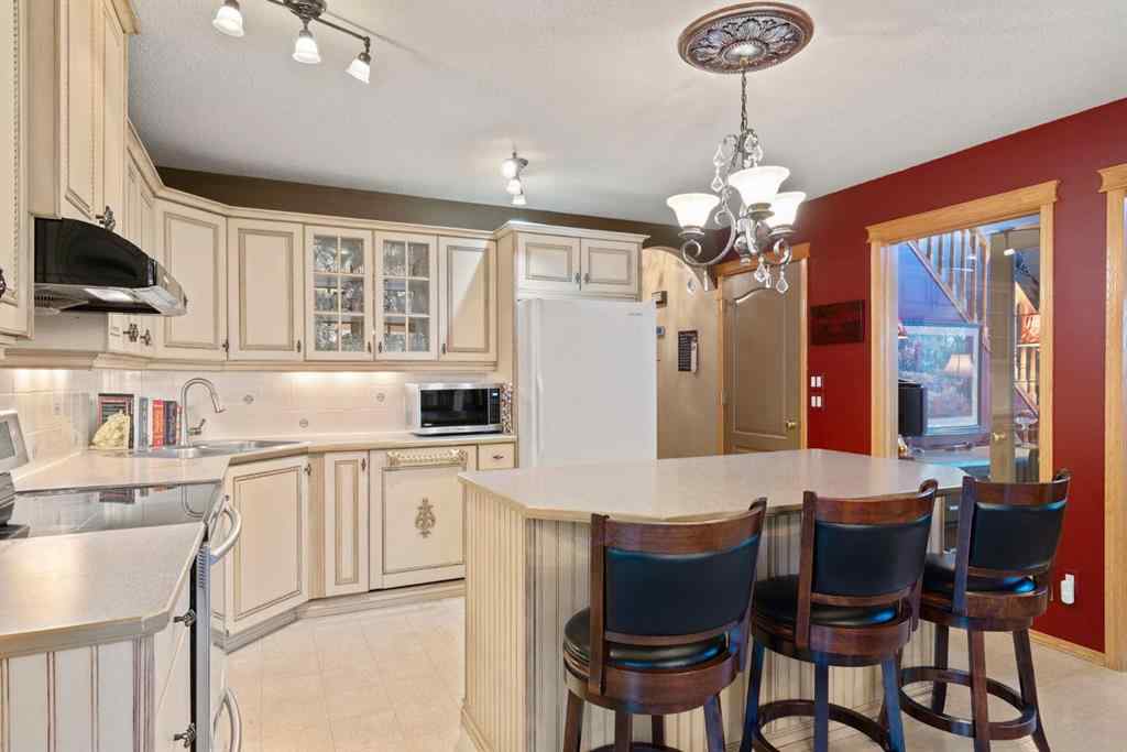 MLS® A2262150 - 146114 288 Street W in NONE Priddis, Residential