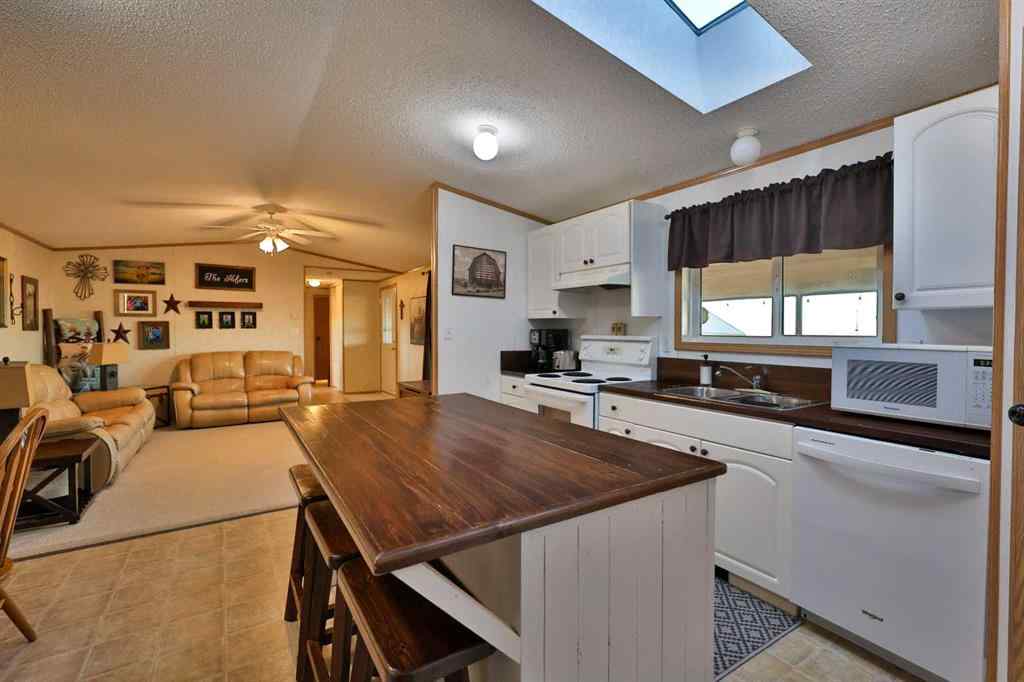 MLS® A2262151 - 225075 Twp Rd 55   in NONE Magrath, Residential