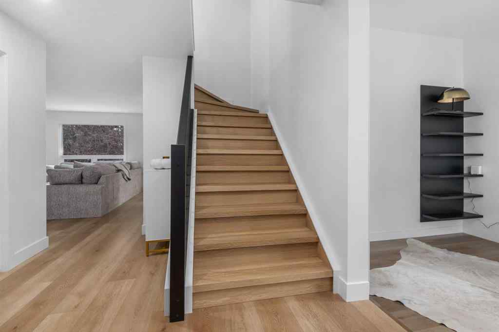 MLS® A2262153 - 129 Sundown Place SE in Sundance Calgary, Residential