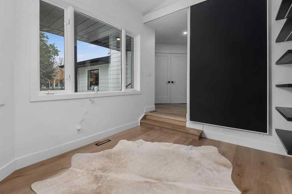 MLS® A2262153 - 129 Sundown Place SE in Sundance Calgary, Residential