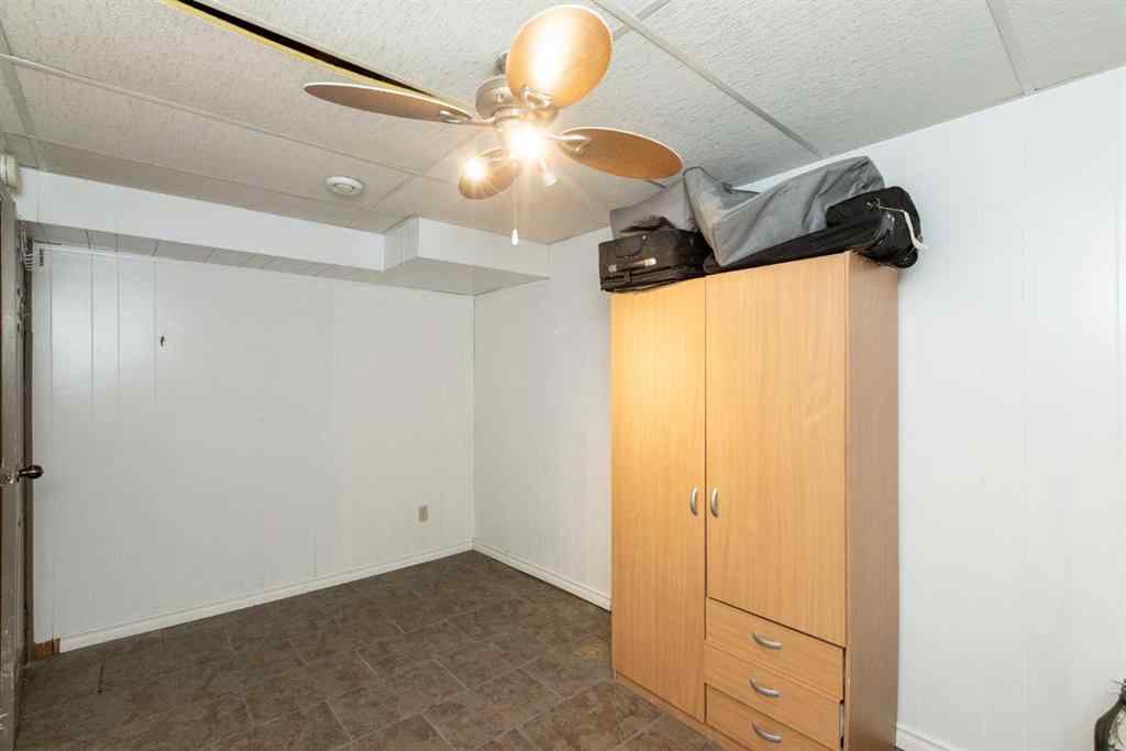 MLS® A2262154 - 5015 35 Street  in Southeast Innisfail Innisfail, Residential