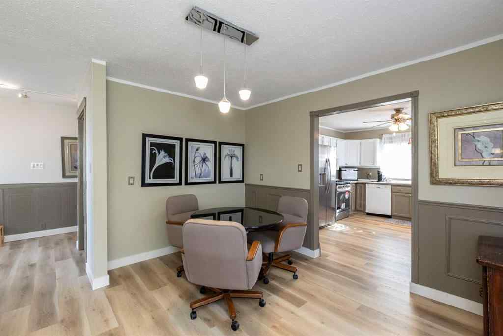 MLS® A2262154 - 5015 35 Street  in Southeast Innisfail Innisfail, Residential