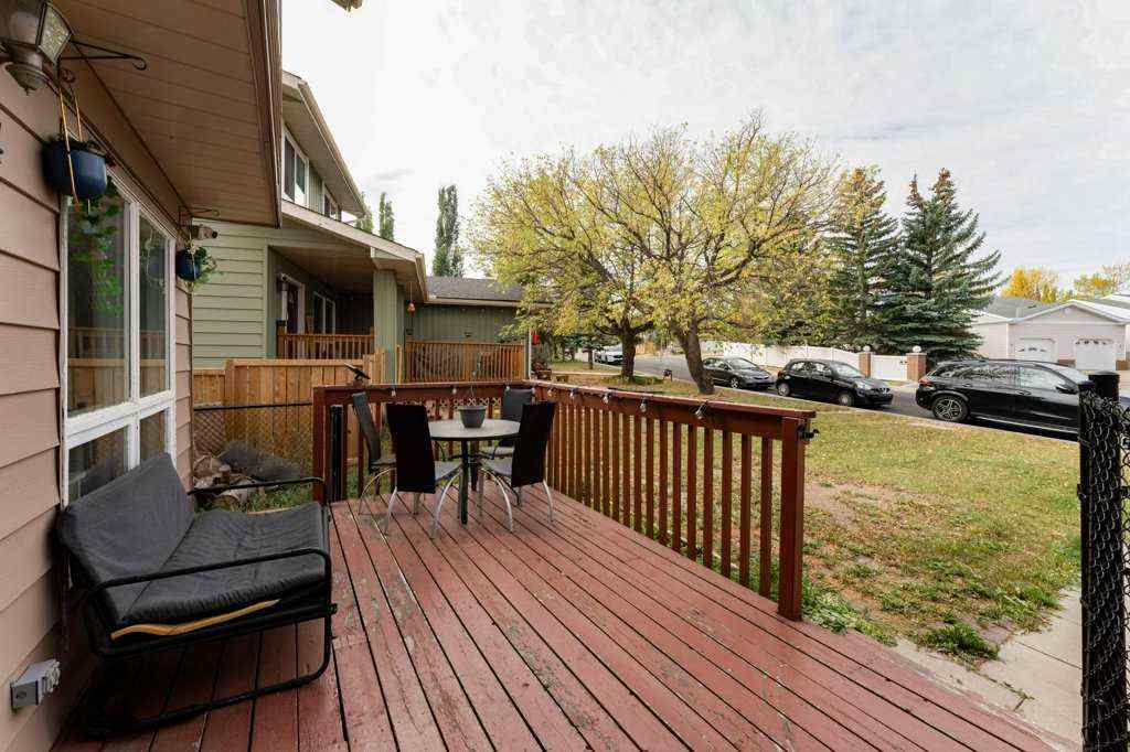 MLS® A2262155 - 14 Macewan Park Road NW in MacEwan Glen Calgary, Residential