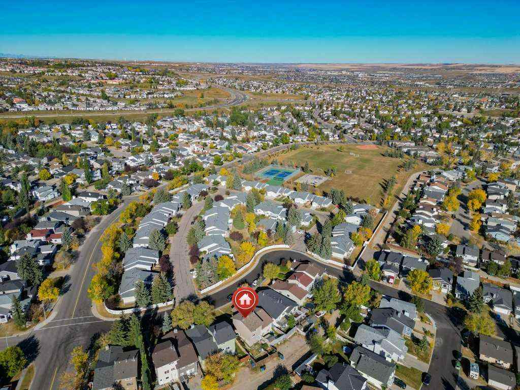 MLS® A2262155 - 14 Macewan Park Road NW in MacEwan Glen Calgary, Residential