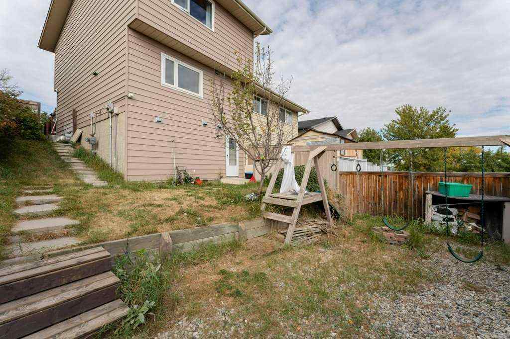 MLS® A2262155 - 14 Macewan Park Road NW in MacEwan Glen Calgary, Residential