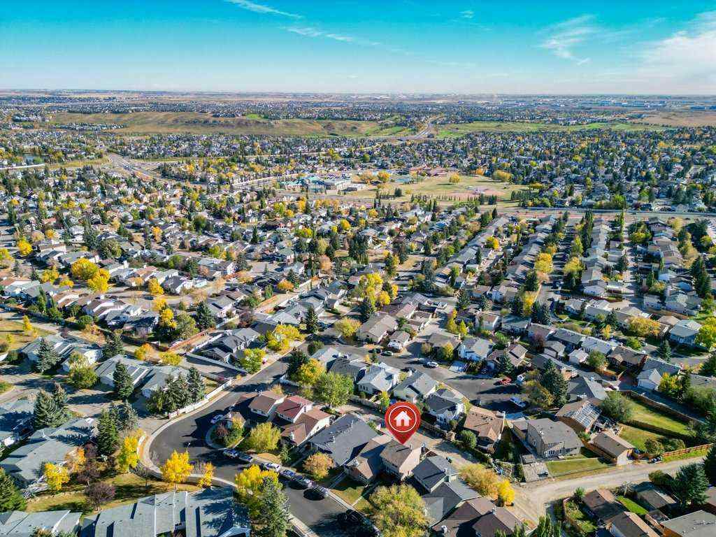MLS® A2262155 - 14 Macewan Park Road NW in MacEwan Glen Calgary, Residential