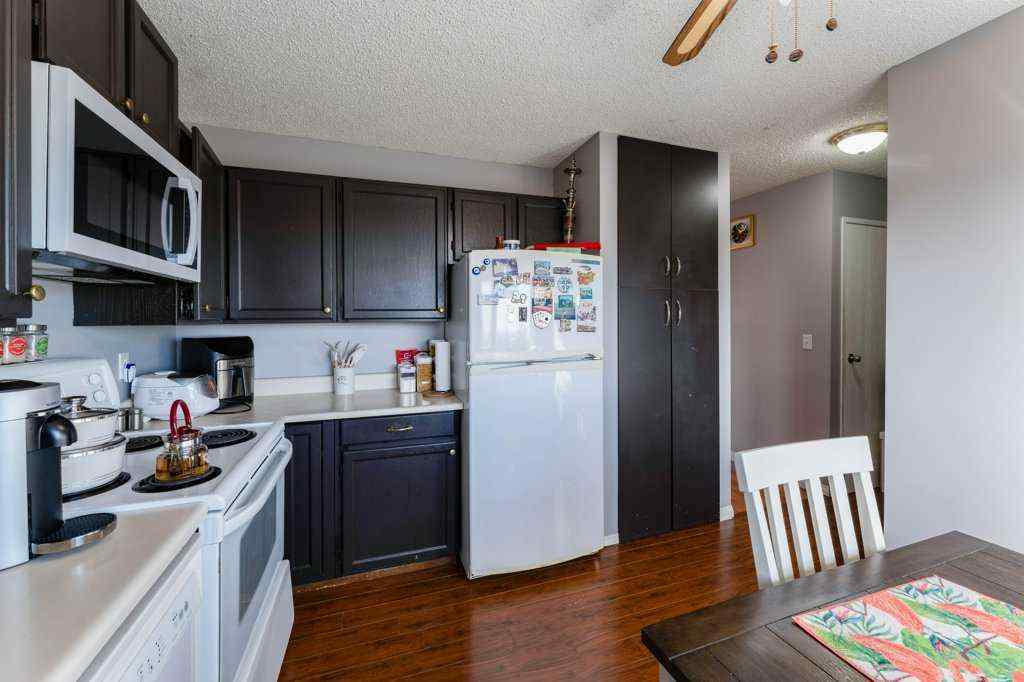 MLS® A2262155 - 14 Macewan Park Road NW in MacEwan Glen Calgary, Residential