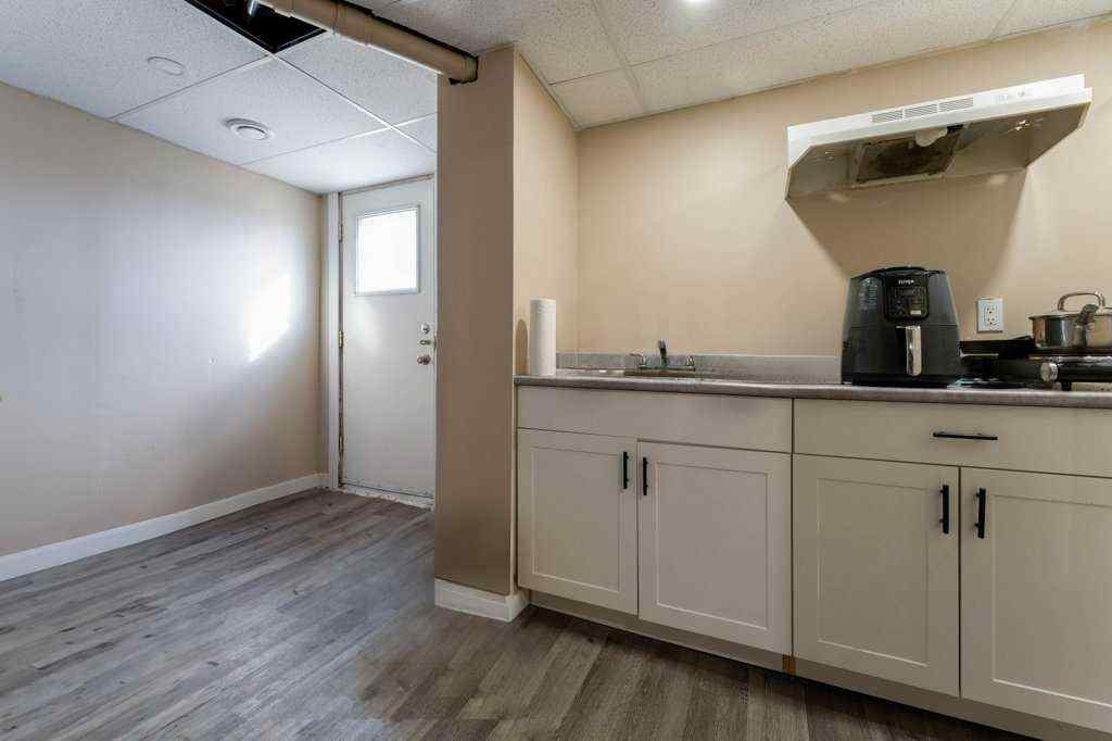 MLS® A2262155 - 14 Macewan Park Road NW in MacEwan Glen Calgary, Residential