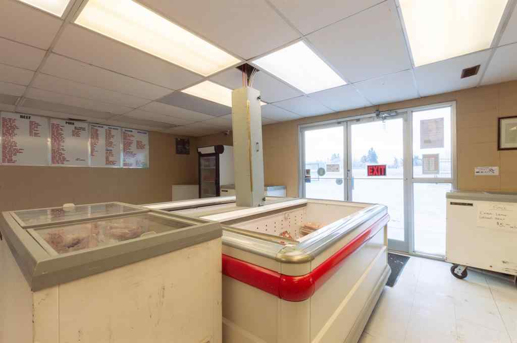 MLS® A2262156 - 4703 42 Street  in East Industrial Park Stettler, Commercial