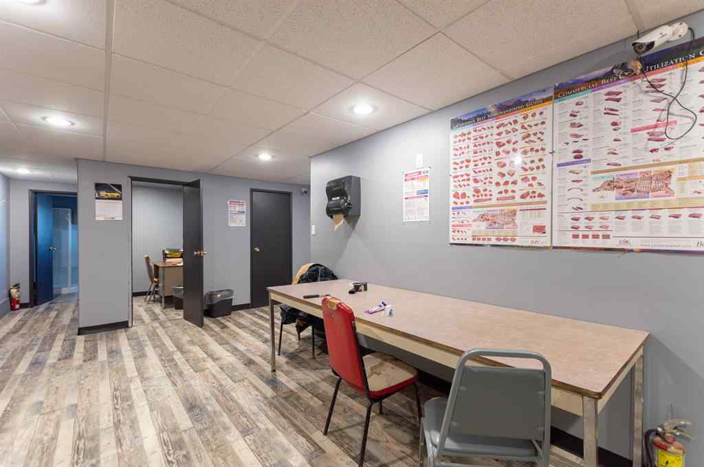 MLS® A2262156 - 4703 42 Street  in East Industrial Park Stettler, Commercial