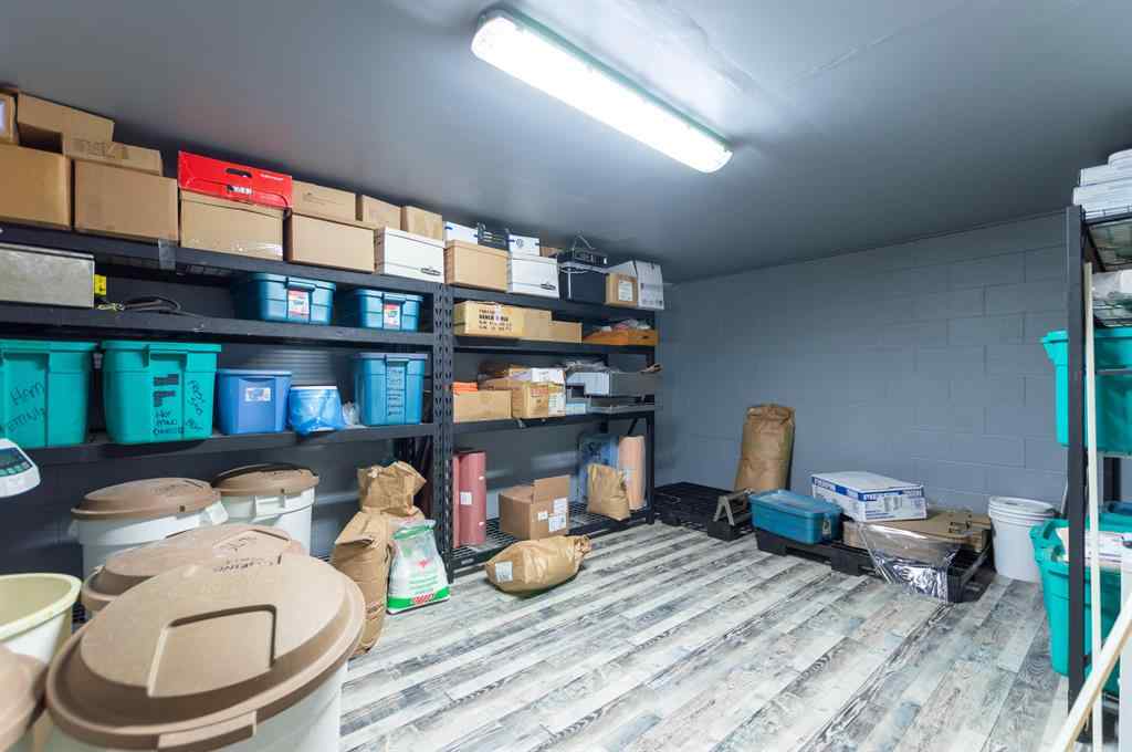 MLS® A2262156 - 4703 42 Street  in East Industrial Park Stettler, Commercial