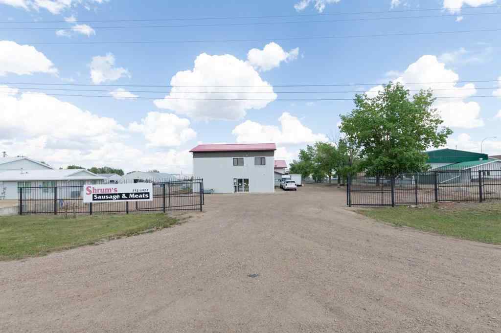 MLS® A2262156 - 4703 42 Street  in East Industrial Park Stettler, Commercial