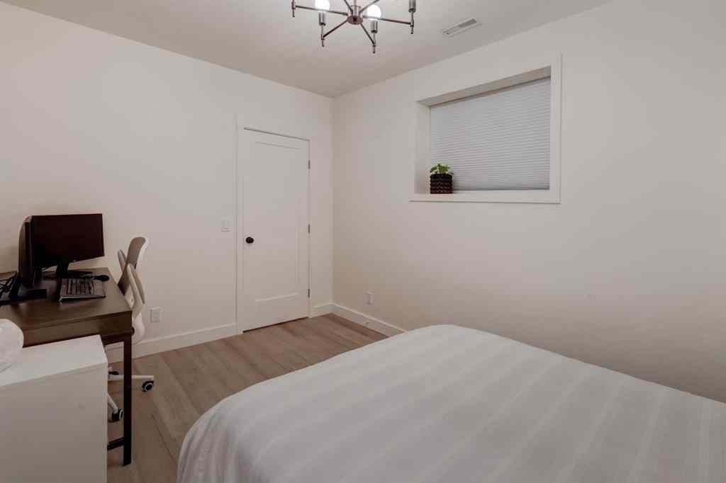 MLS® A2262158 - 7312 34 Avenue NW in Bowness Calgary, Residential