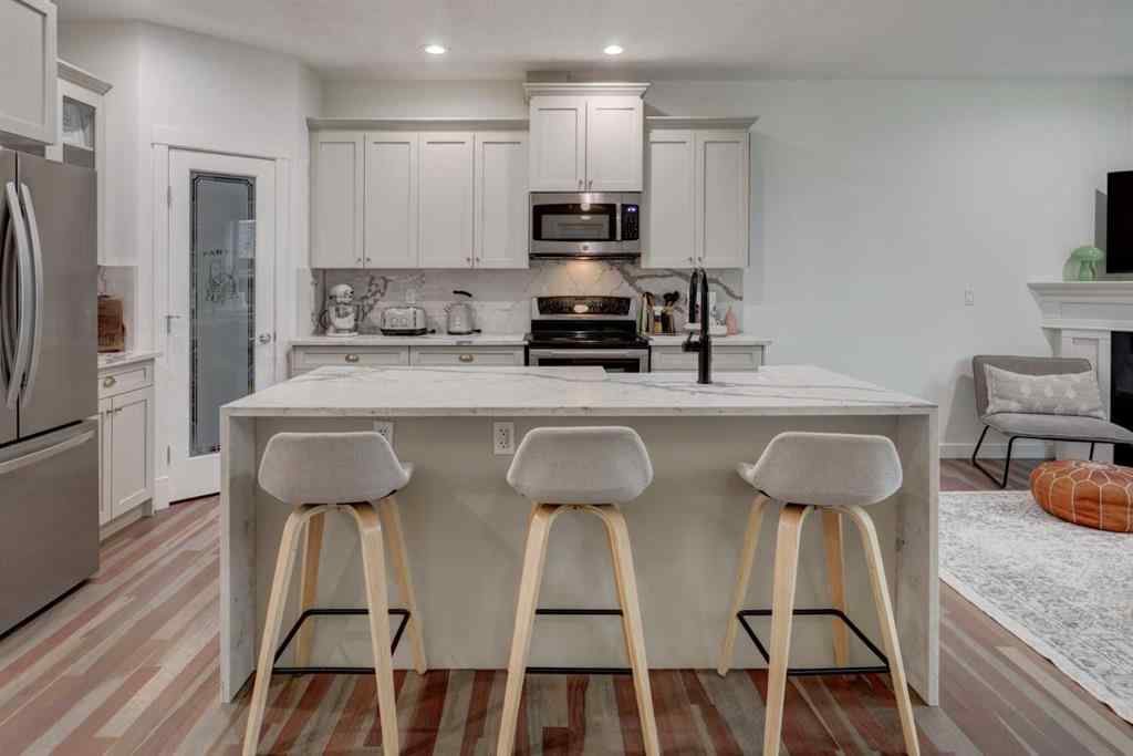 MLS® A2262158 - 7312 34 Avenue NW in Bowness Calgary, Residential