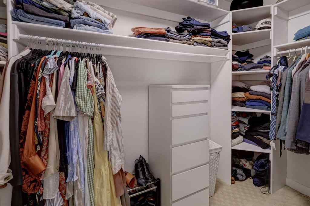 MLS® A2262158 - 7312 34 Avenue NW in Bowness Calgary, Residential