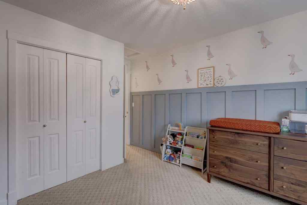 MLS® A2262158 - 7312 34 Avenue NW in Bowness Calgary, Residential