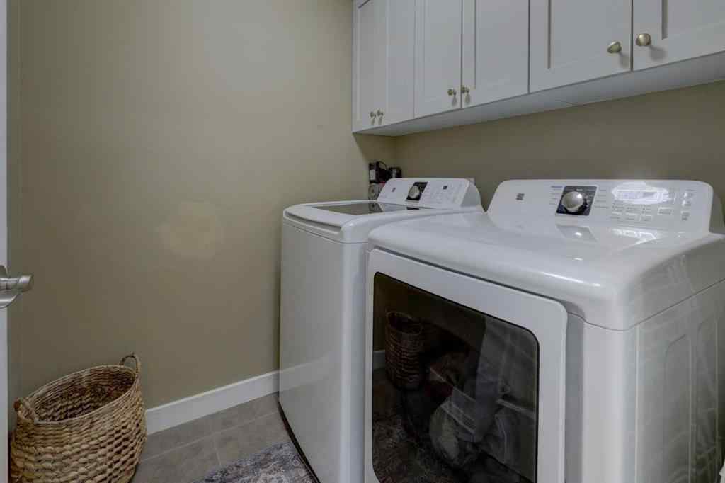 MLS® A2262158 - 7312 34 Avenue NW in Bowness Calgary, Residential