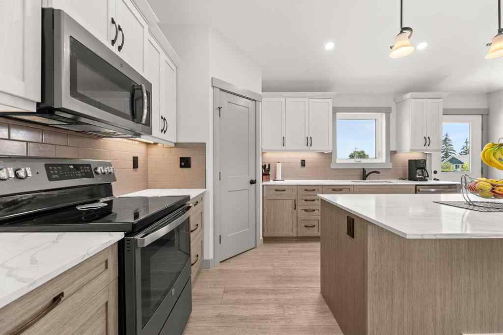 MLS® A2262162 - 2410 21 Street  in NONE Didsbury, Residential