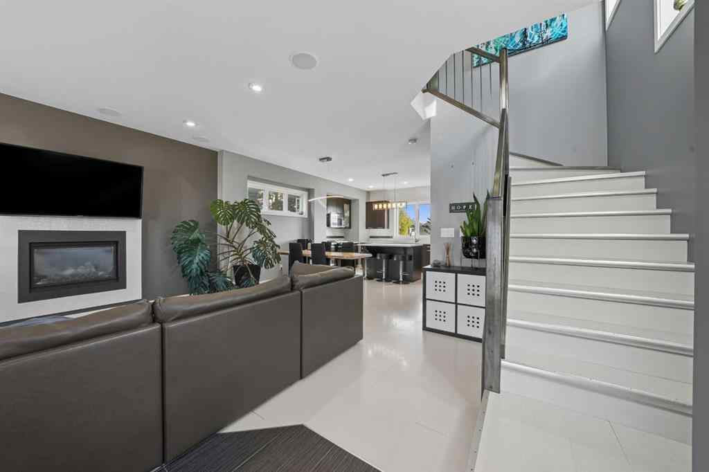 MLS® A2262163 - 709 Cypress Lane  in NONE Springbrook, Residential