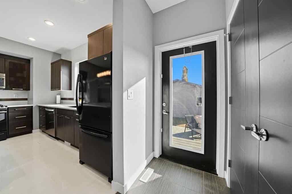 MLS® A2262163 - 709 Cypress Lane  in NONE Springbrook, Residential