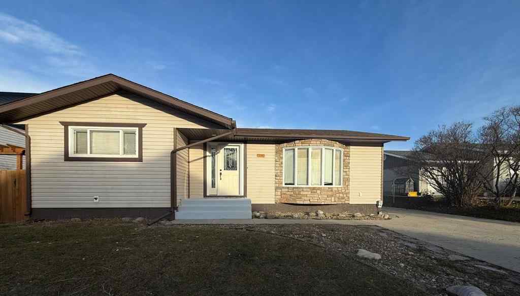 MLS® A2262164 - 144 Beaconwood Place  in Beacon Hill Fort McMurray, Residential