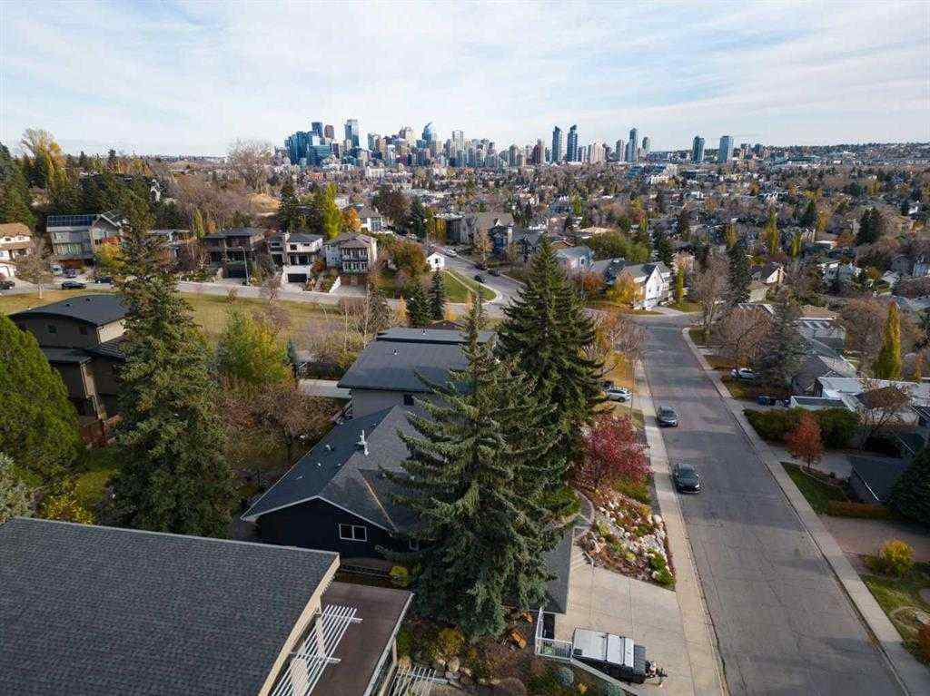 MLS® A2262165 - 2304 JUNIPER Road NW in Hounsfield Heights/Briar Hill Calgary, Residential