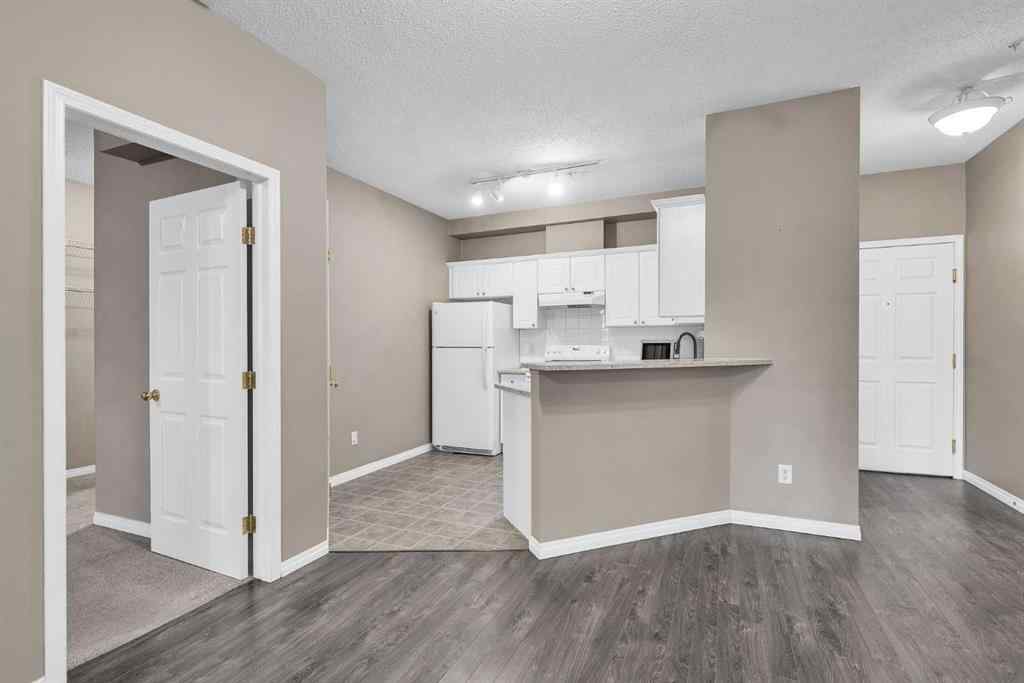 MLS® A2262171 - Unit #208 126 14 Avenue SW in Beltline Calgary, Residential