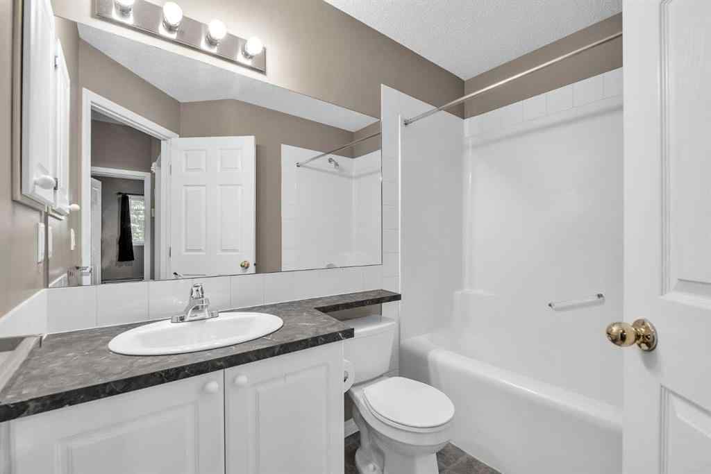 MLS® A2262171 - Unit #208 126 14 Avenue SW in Beltline Calgary, Residential