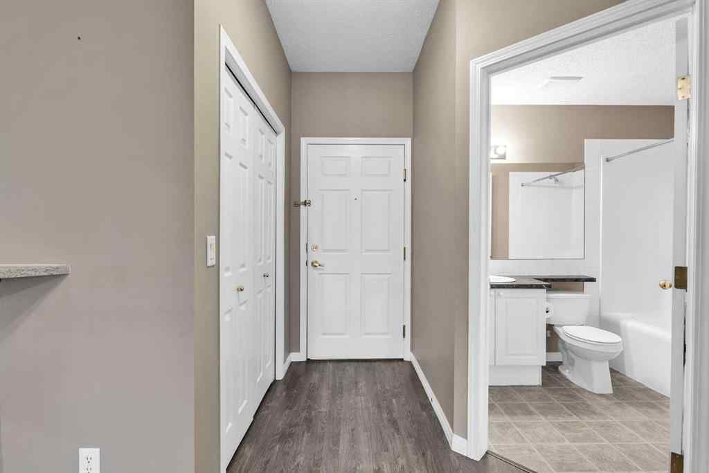 MLS® A2262171 - Unit #208 126 14 Avenue SW in Beltline Calgary, Residential