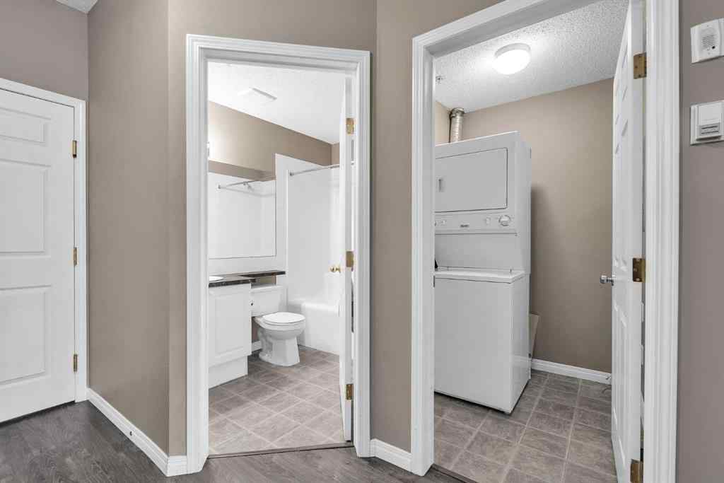 MLS® A2262171 - Unit #208 126 14 Avenue SW in Beltline Calgary, Residential