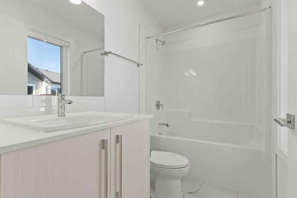 MLS® A2262172 - Unit #2002 280 Chelsea Road  in Chelsea_CH Chestermere, Residential