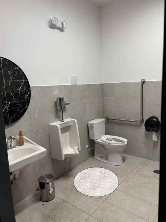 MLS® A2262173 -     in  Calgary, Commercial