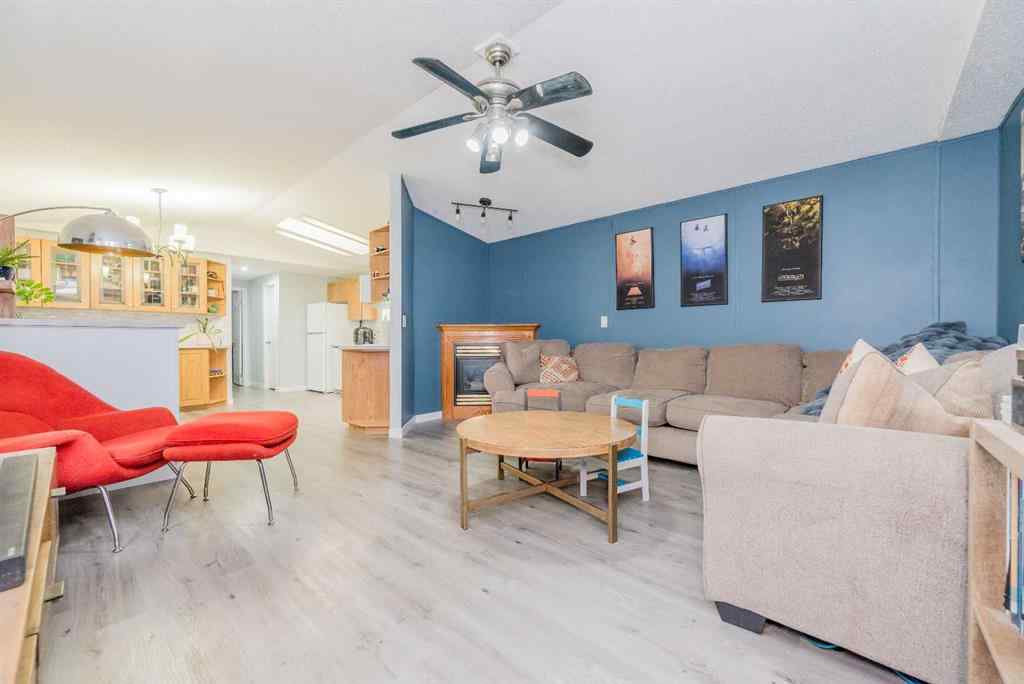 MLS® A2262178 - 9712 109 Avenue  in NONE Clairmont, Residential