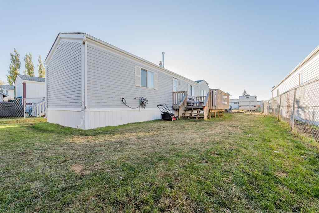 MLS® A2262178 - 9712 109 Avenue  in NONE Clairmont, Residential