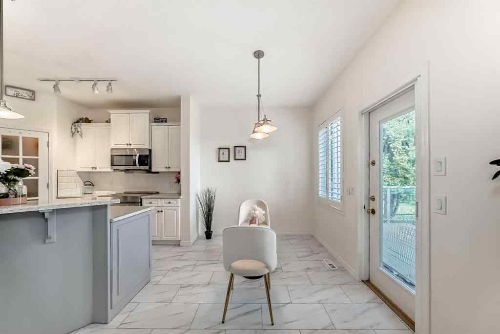 MLS® A2262179 - 82 Mt Gibraltar Heights SE in McKenzie Lake Calgary, Residential