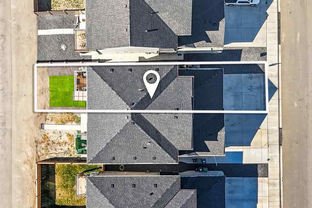 MLS® A2262181 - 220 Heritage Heights  in Heritage Hills Cochrane, Residential