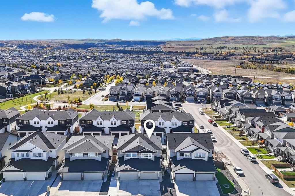 MLS® A2262181 - 220 Heritage Heights  in Heritage Hills Cochrane, Residential
